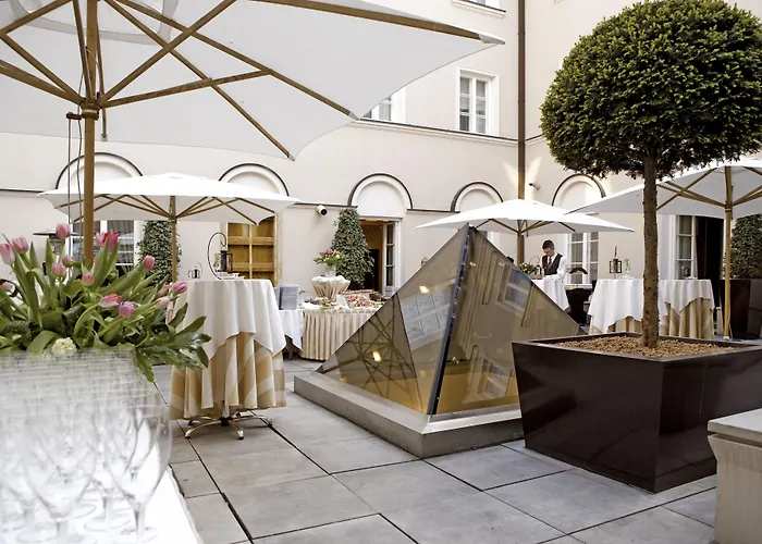Mamaison Le Regina Boutique Hotel Varsavia